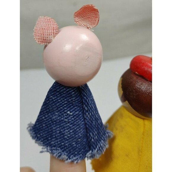 Vintage Wood And Cloth Set Boy With Hat Pig Hand Painted Finger Puppets - Picture 7 of 8